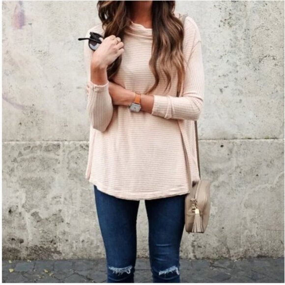 We the Free Lover Split Back Ribbed Sweater Pullover Peachy Pink Raw Hem - Picture 2 of 10